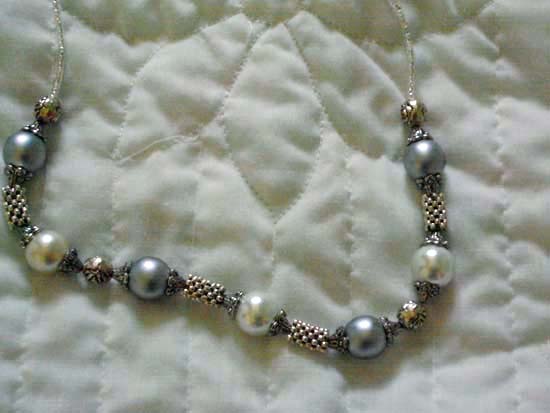 Perles et argent