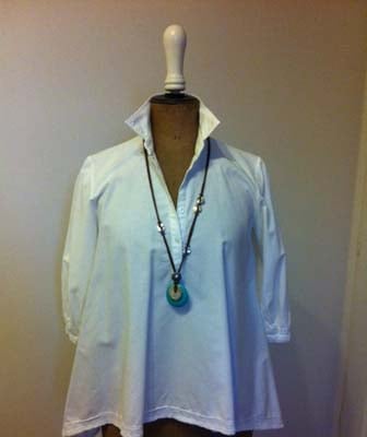 Chemisier en coton et broderie