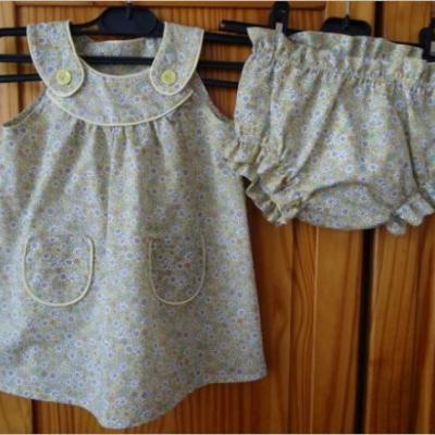 Ensemble fillette