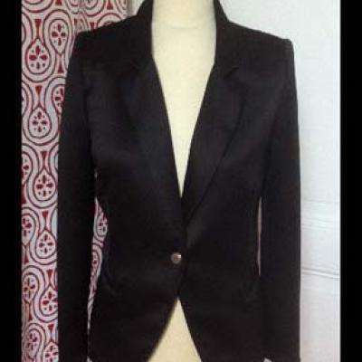 La petite veste noire