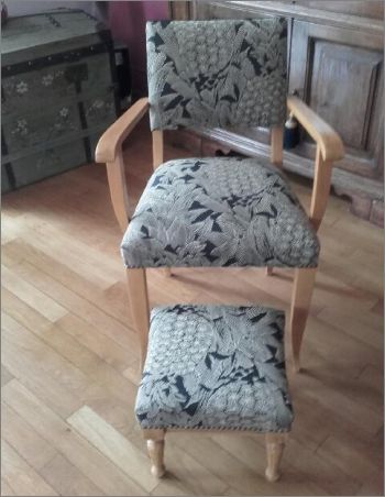 Fauteuil et repose pied